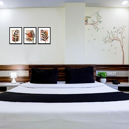 Super Townhouse Hoshangabad Road Near Aashima Mall Samarda Kaliāsot Esterno foto